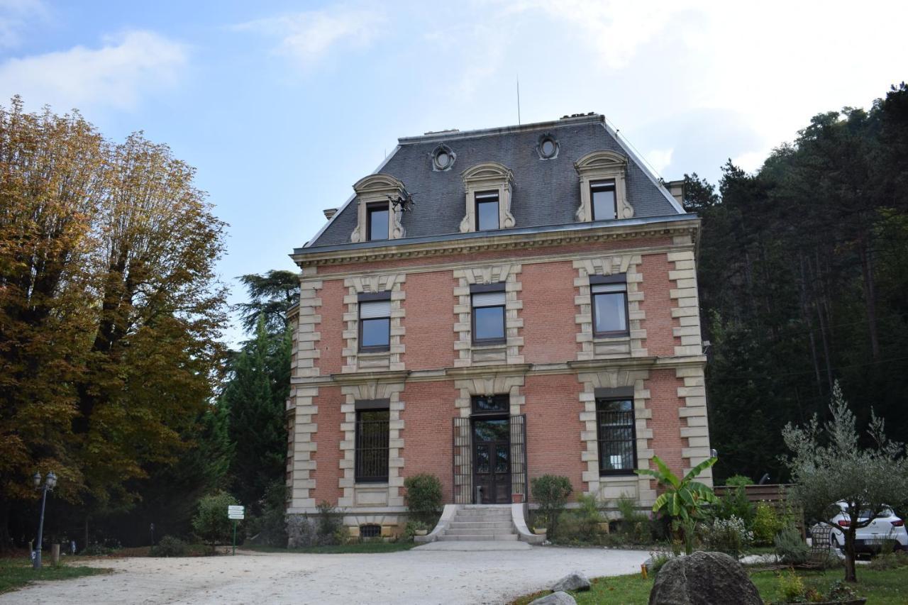 Le Chateau Des Arenes Gières Екстериор снимка
