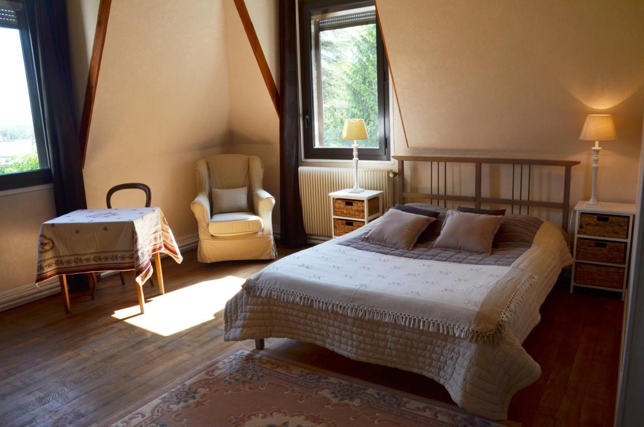 Le Chateau Des Arenes Gières Екстериор снимка
